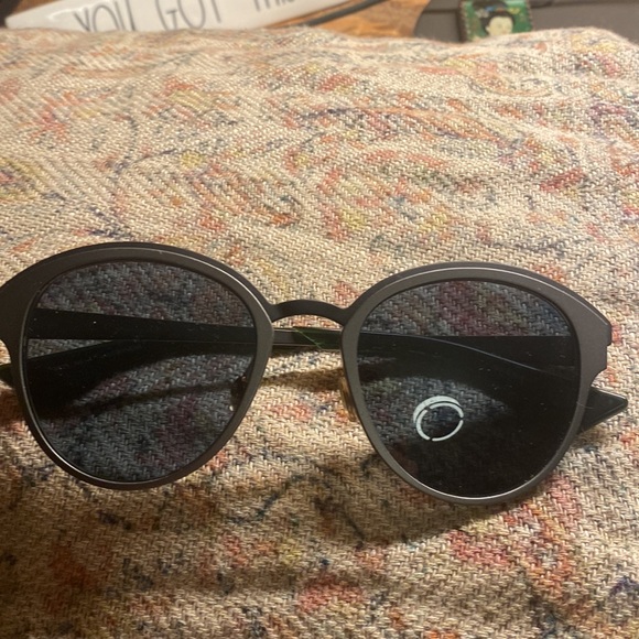 Dior sunglasses - Picture 3 of 10